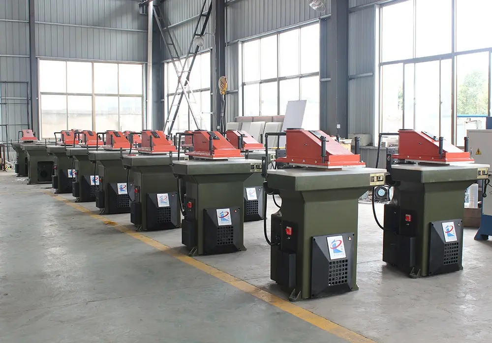 hydraulic swing arm clicker press.jpg